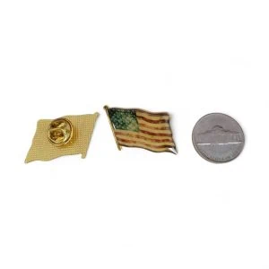 pin's pour chapeau, casquette, blouson en cuir ou tissu thématique indian (copie)