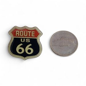 pin's pour chapeau, casquette, blouson en cuir ou tissu lot de 4 (3€ pièce ht) thématique route 66